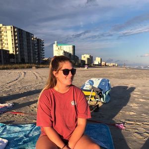 Meet your Posher, Stephanie